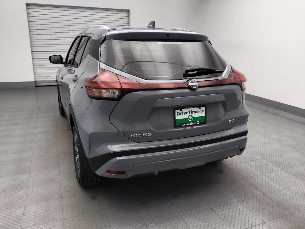 Used 2024 Nissan Kicks SV image 6