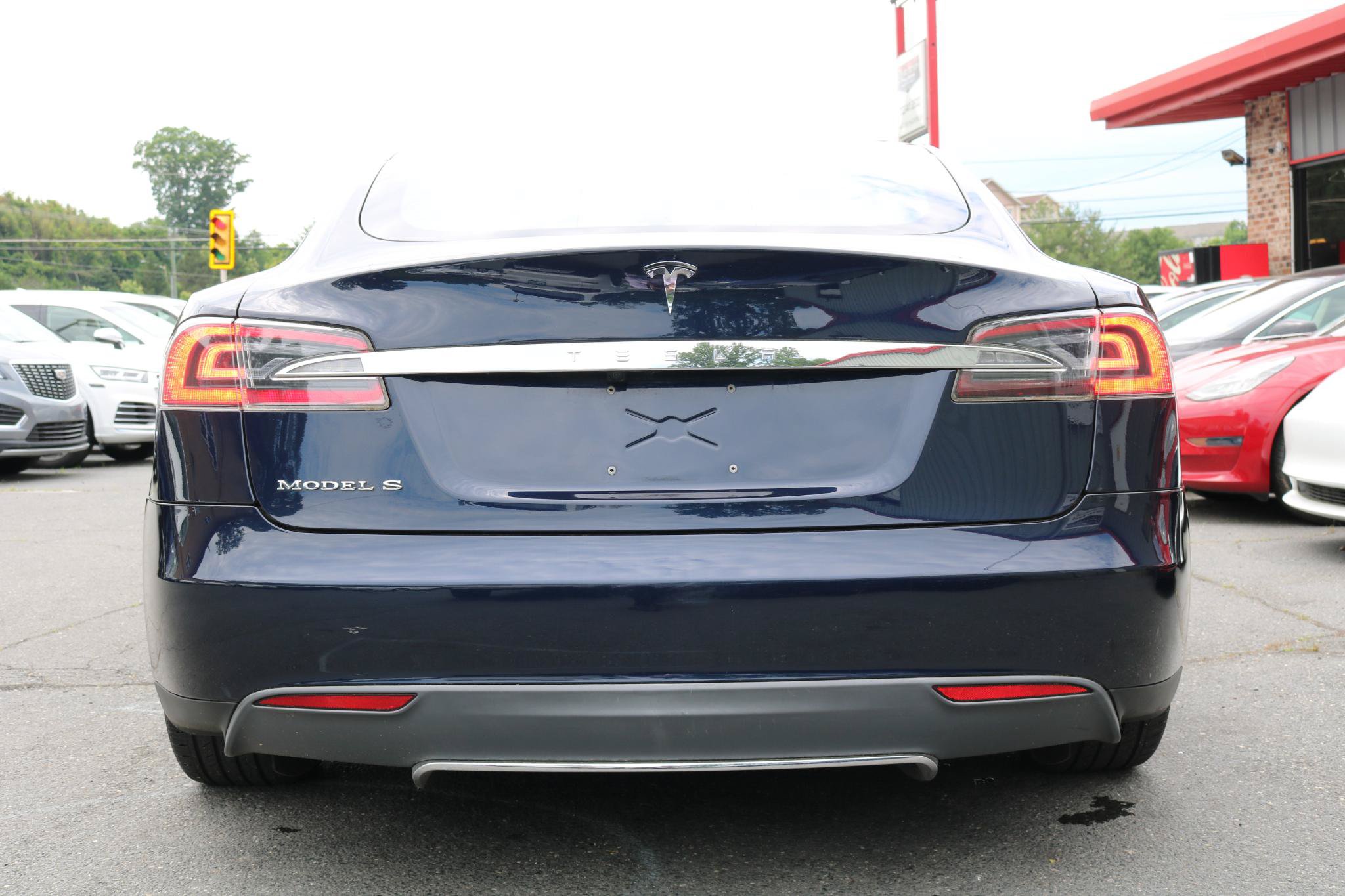 Used 2013 Tesla Model S RWD image 3