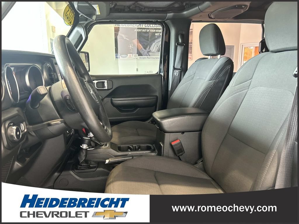 Used 2023 Jeep Wrangler Sport AWD/4WD image 11