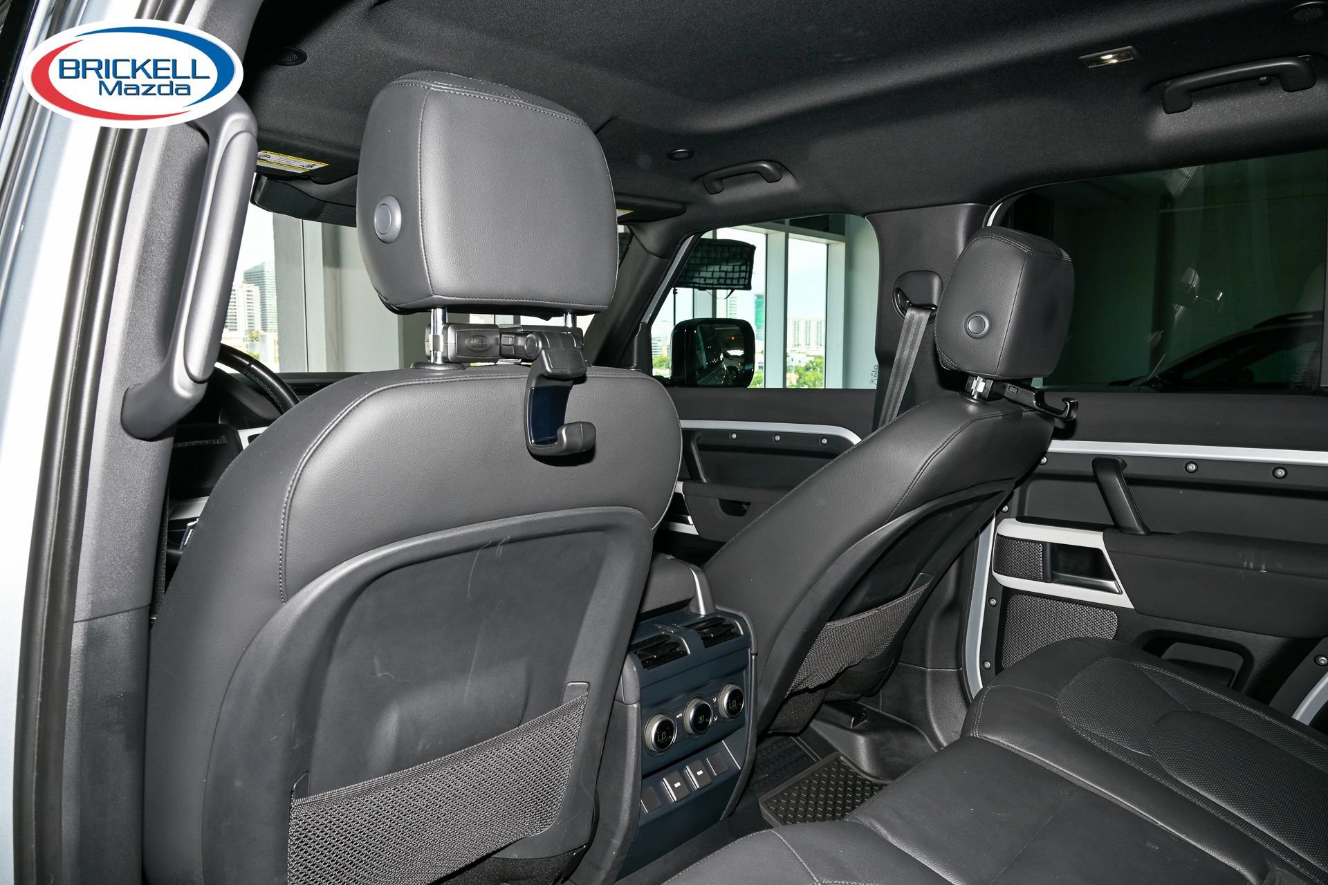 Used 2023 Land Rover Defender 110 S AWD/4WD image 18