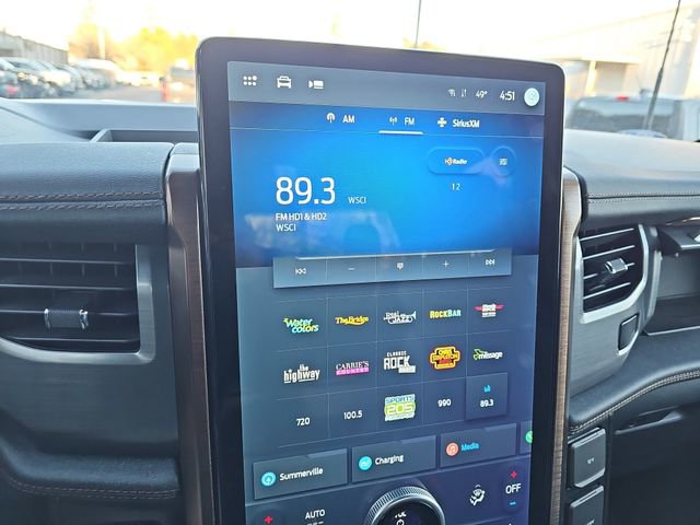 Used 2022 Ford F150 Lightning Lariat image 24