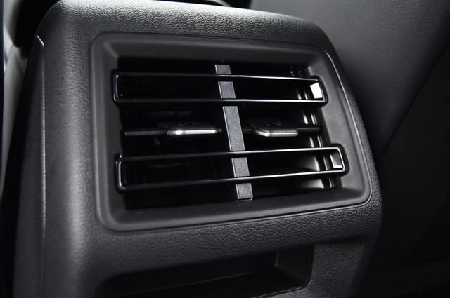 New 2026 Volkswagen Tiguan SE R-Line AWD/4WD image 23