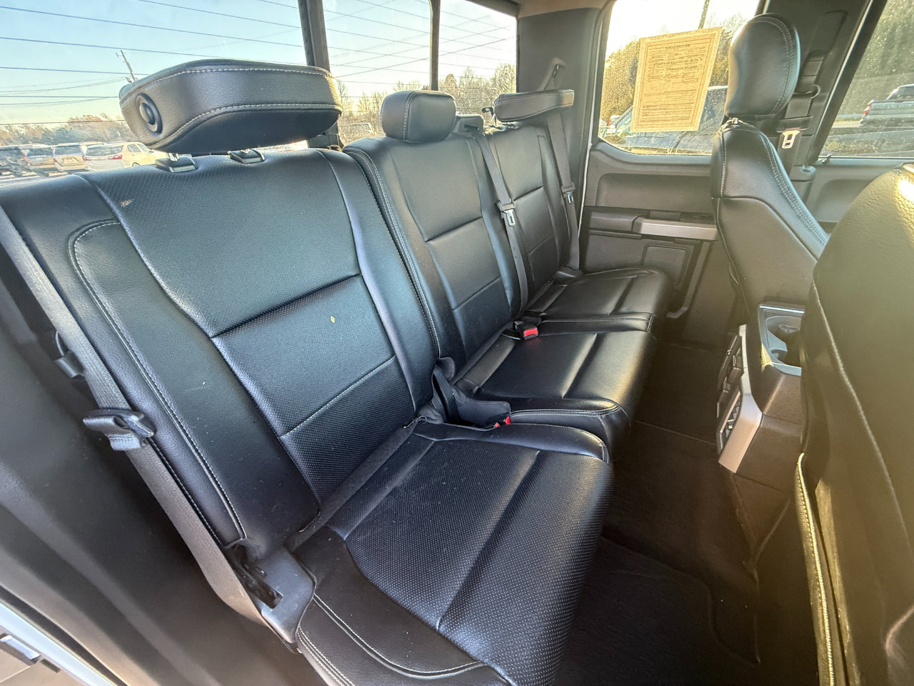 Used 2017 Ford F250 Lariat w/ Chrome Package image 8