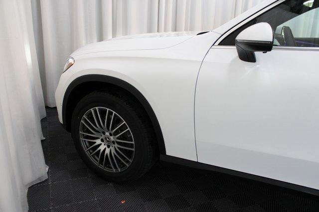New 2026 Mercedes-Benz GLC 300 4MATIC image 9