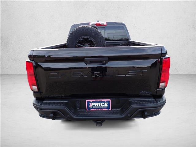 Used 2025 Chevrolet Colorado ZR2 w/ ZR2 Bison Edition AWD/4WD image 3