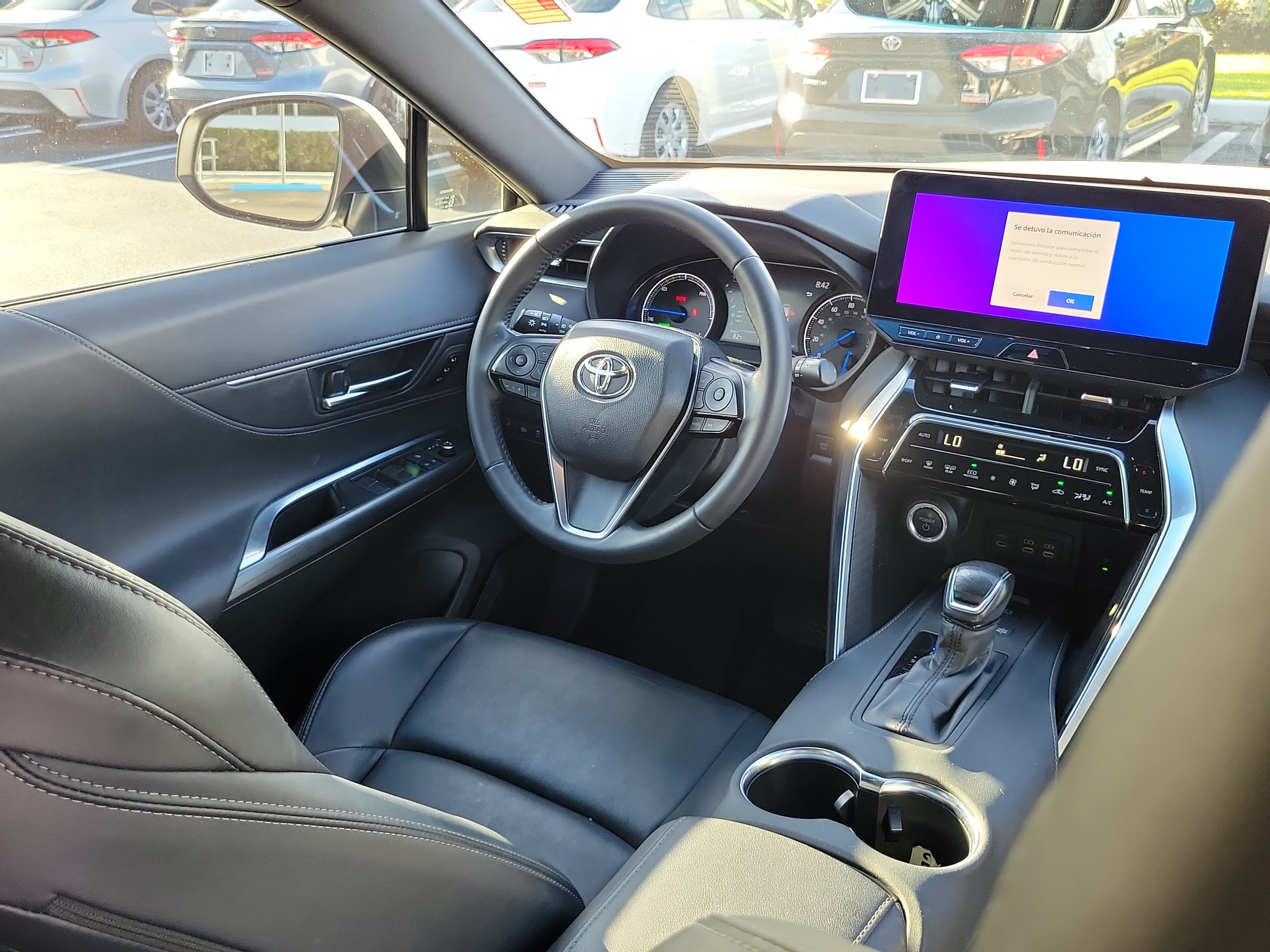 Used 2023 Toyota Venza XLE AWD/4WD image 14