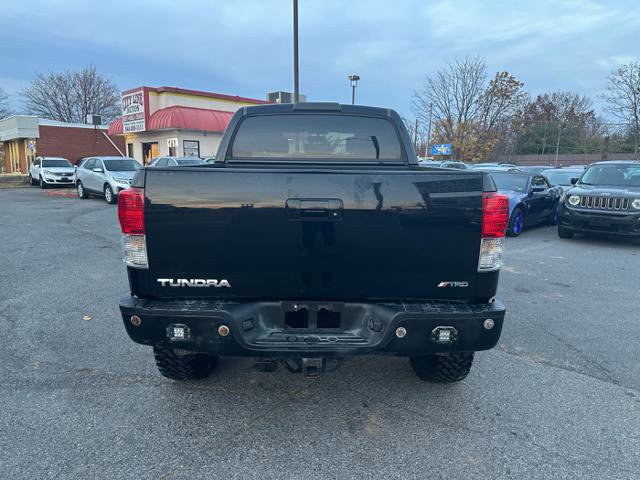 Used 2012 Toyota Tundra 4x4 CrewMax w/ Tow Pkg image 6