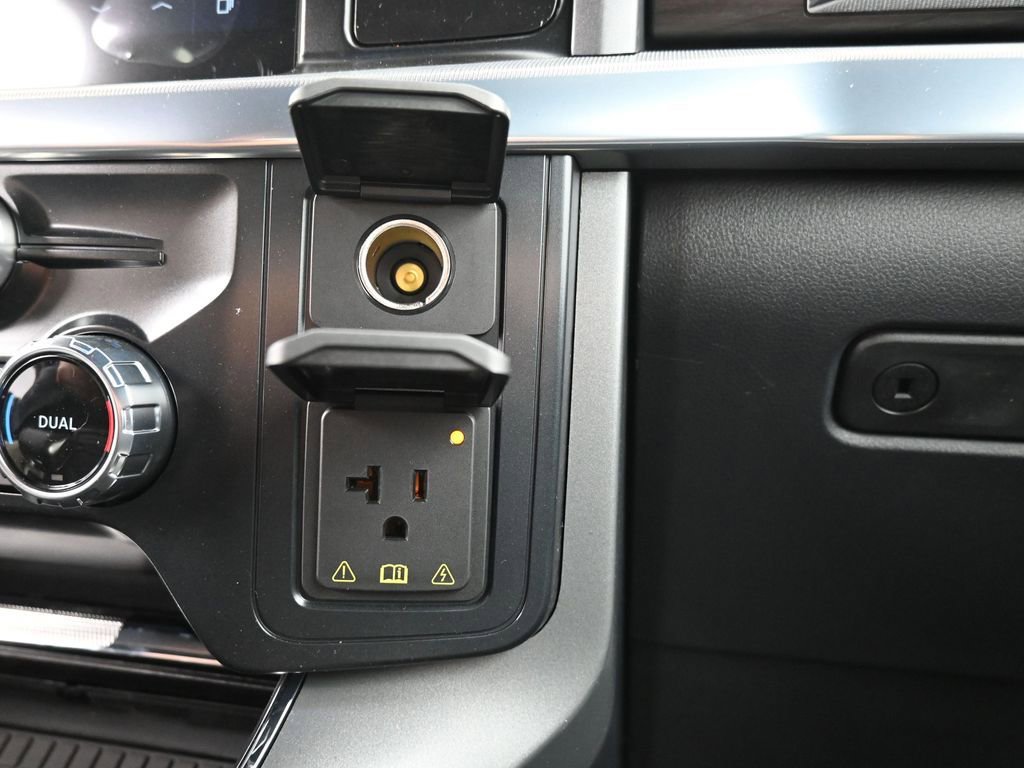 New 2025 Ford F150 Lariat image 41