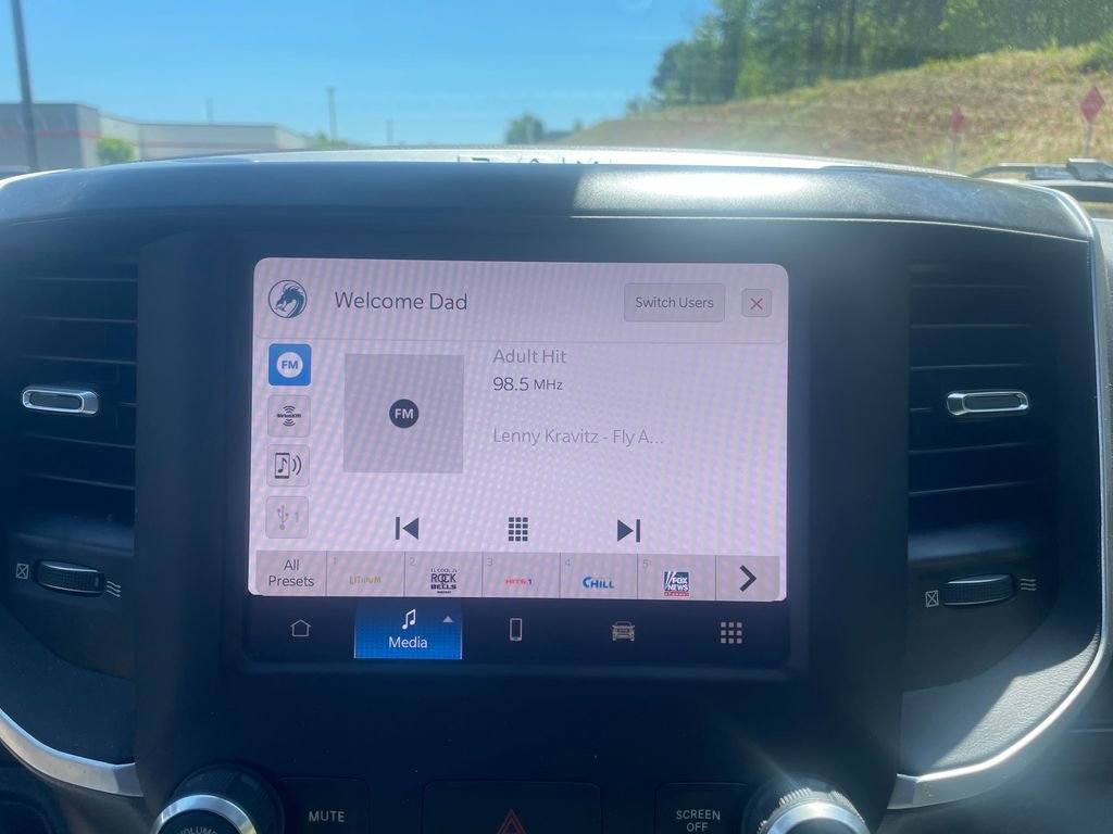 Used 2022 RAM 1500 Big Horn RWD image 16