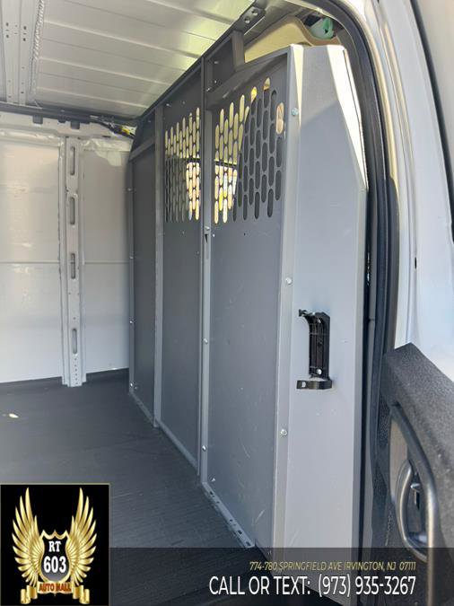 Used 2023 GMC Savana 2500 Extended image 14