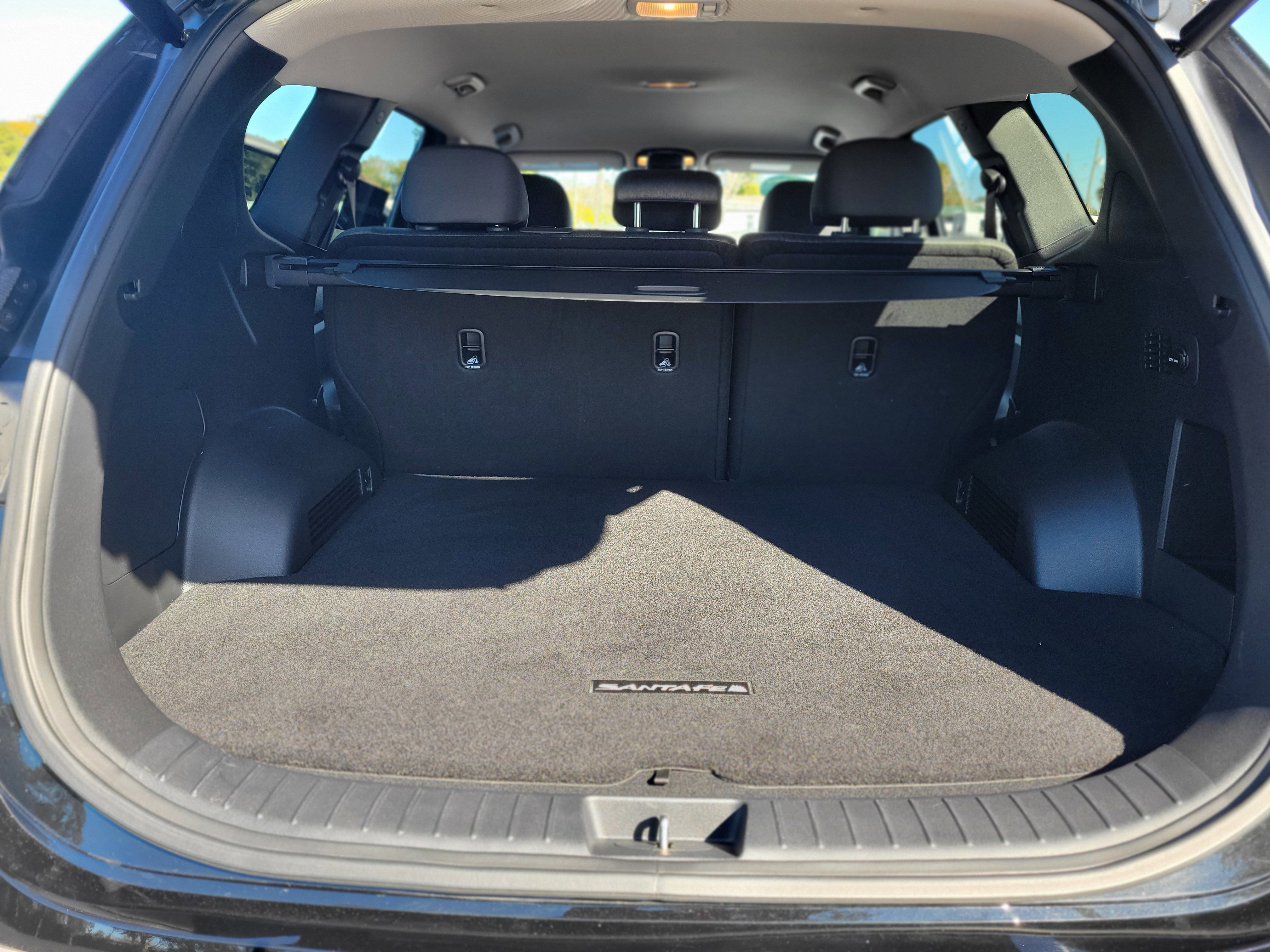 Used 2023 Hyundai Santa Fe SEL image 7