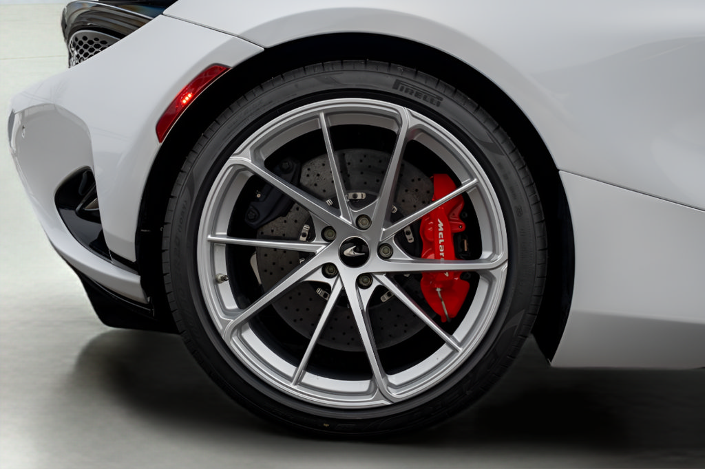 New 2026 McLaren 750S Spider RWD image 22