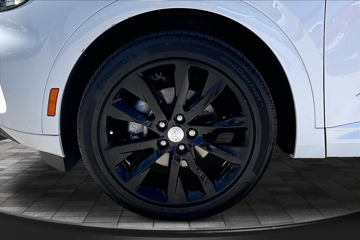 Used 2021 Buick Envision Avenir FWD image 36