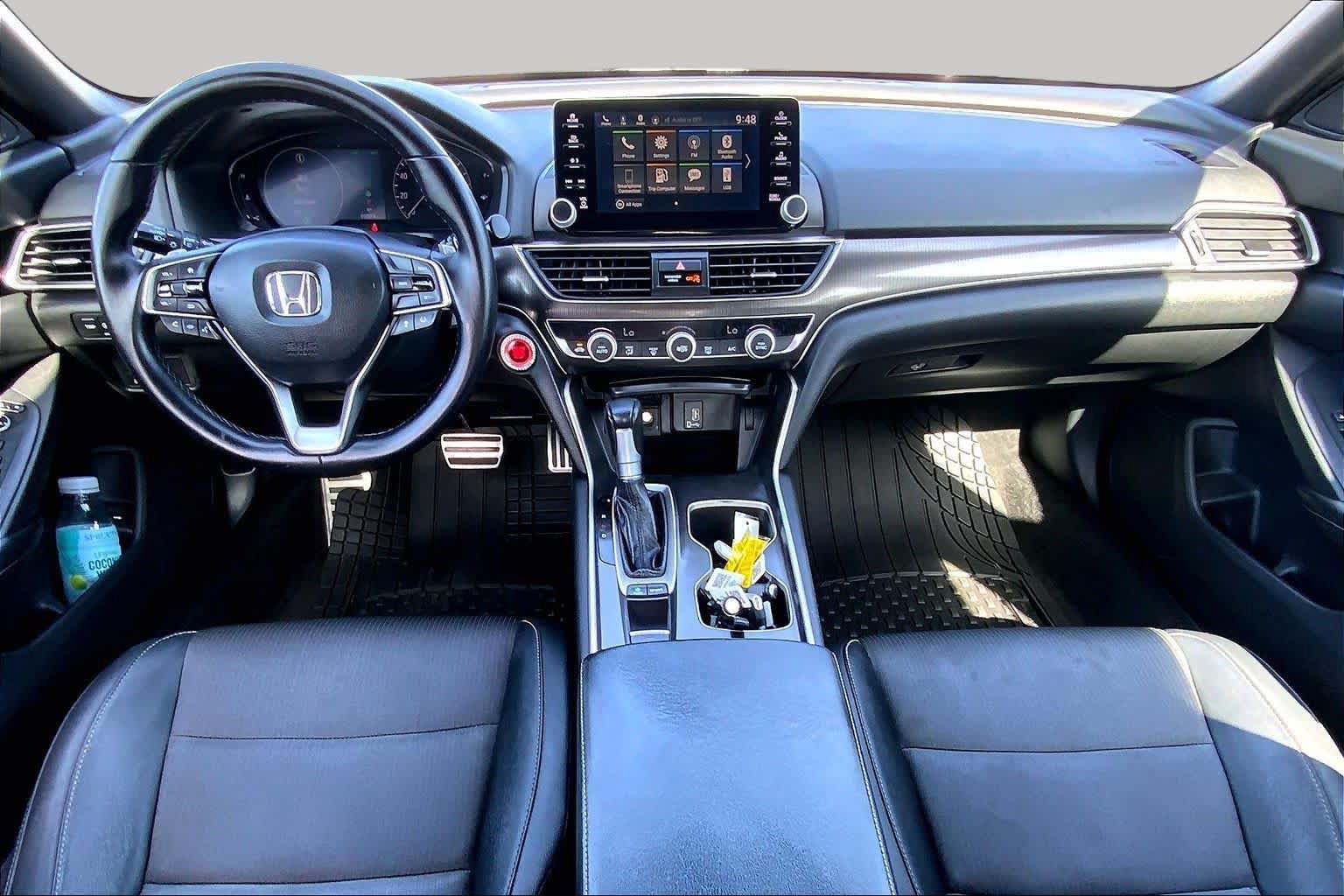 Used 2018 Honda Accord Sport image 14