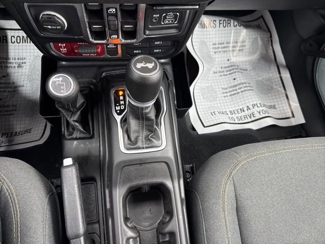 Used 2024 Jeep Wrangler Willys image 34