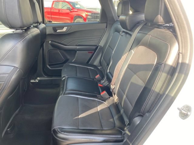 Used 2024 Ford Escape Platinum AWD/4WD image 18