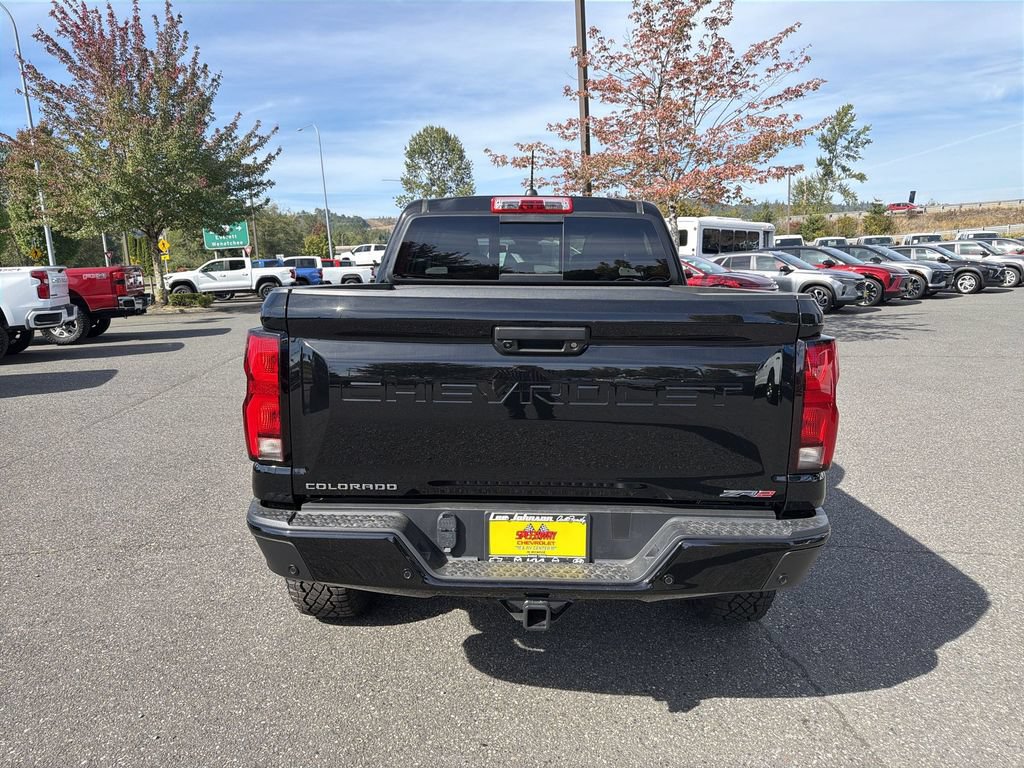 New 2026 Chevrolet Colorado ZR2 w/ Technology Package AWD/4WD image 8