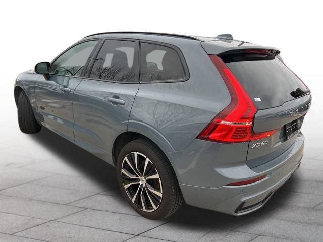 Used 2023 Volvo XC60 B5 Plus w/ Climate Package image 4