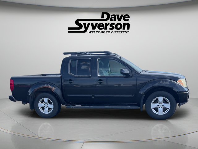 Used 2005 Nissan Frontier LE w/ (X01) Leather Pkg AWD/4WD image 4