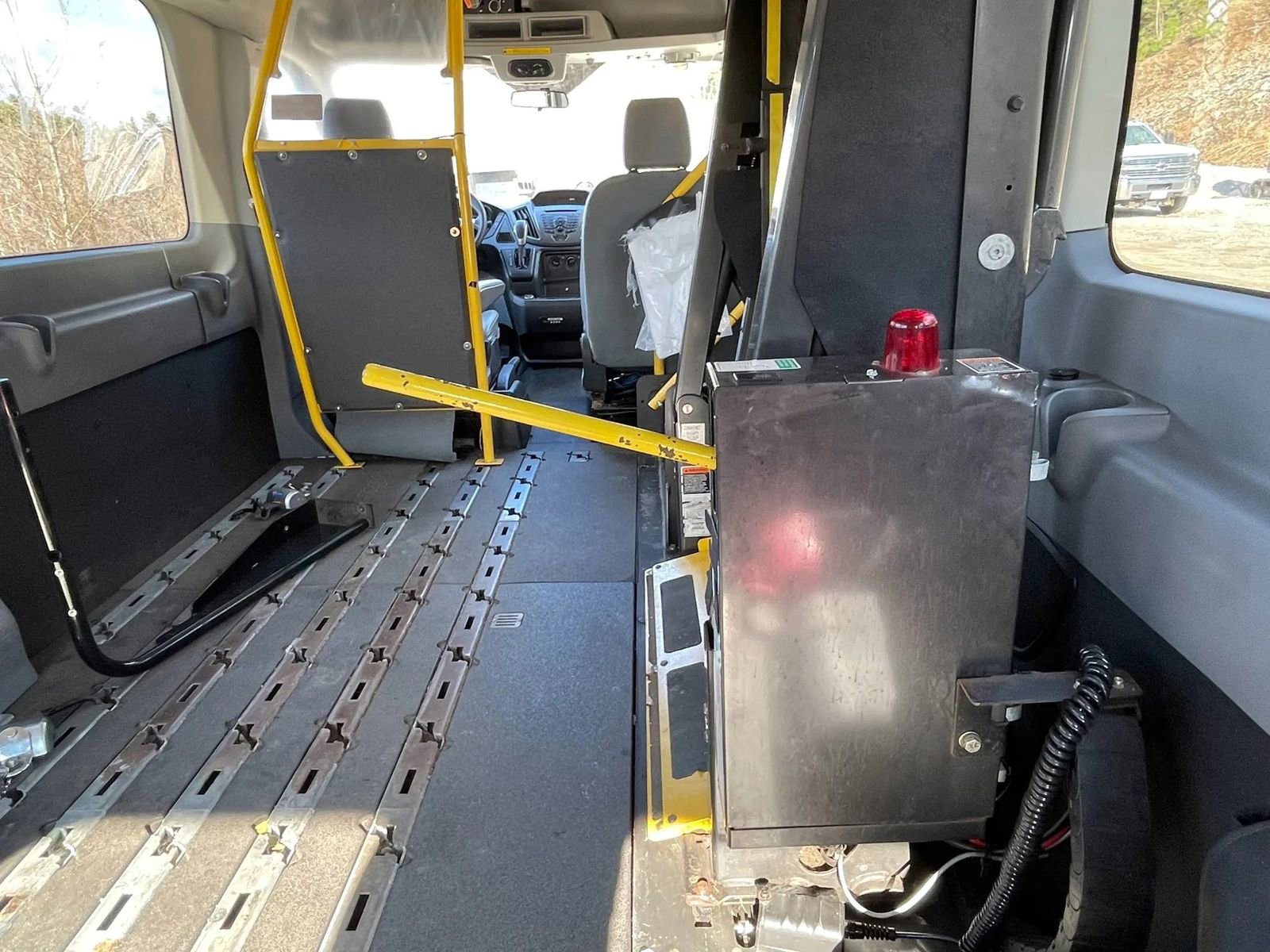 Used 2019 Ford Transit 350 XL RWD image 21