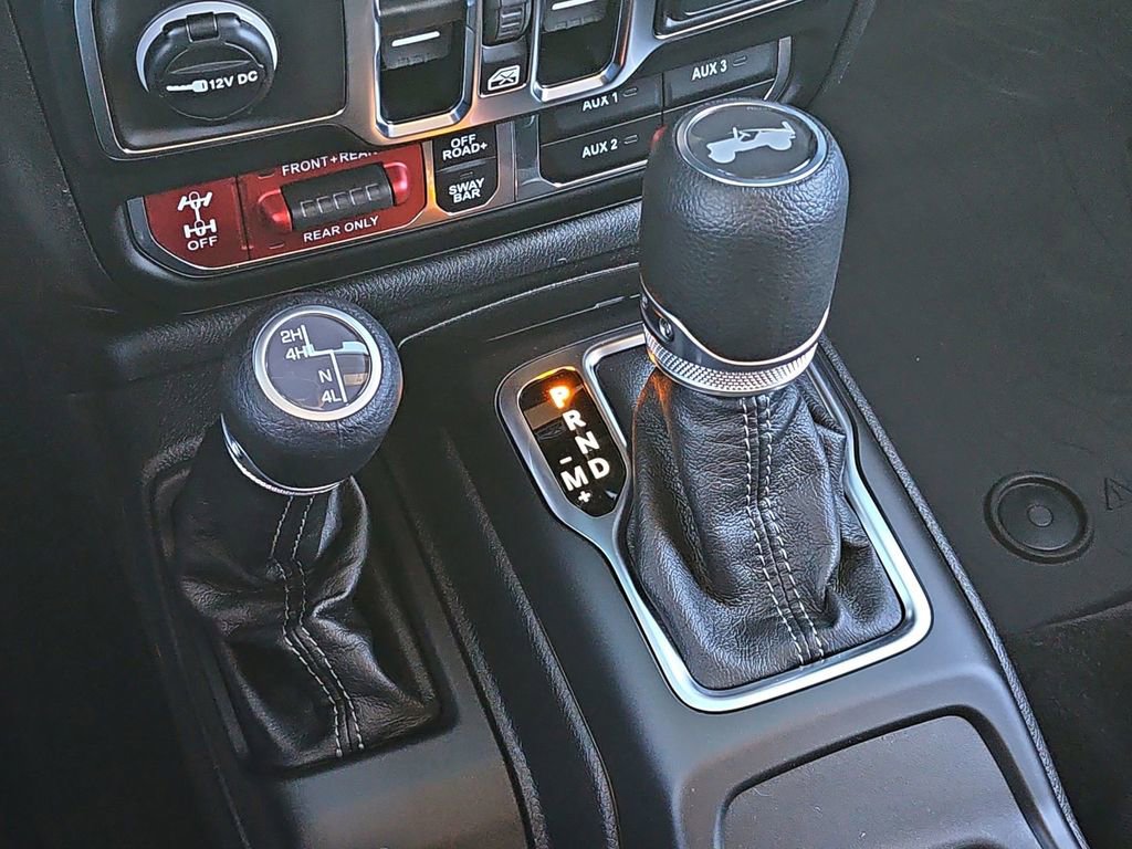 New 2025 Jeep Wrangler Unlimited Rubicon w/ Convenience Group image 43