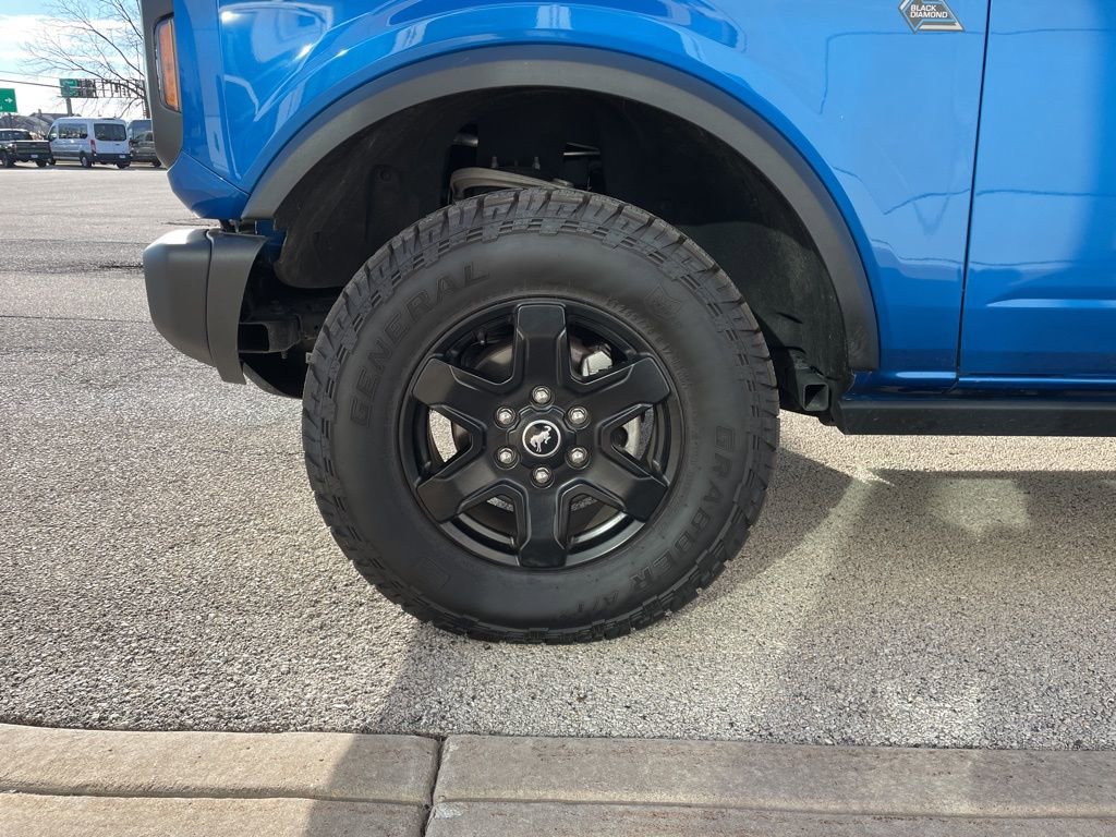 Used 2024 Ford Bronco Black Diamond image 15