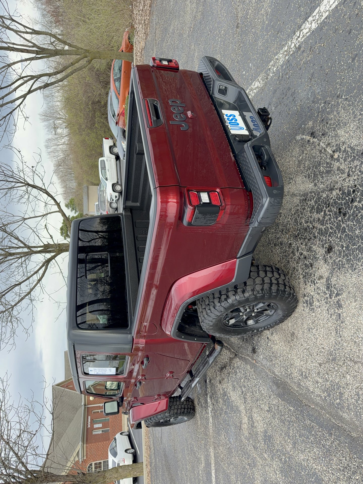 Used 2021 Jeep Gladiator Sport AWD/4WD image 5