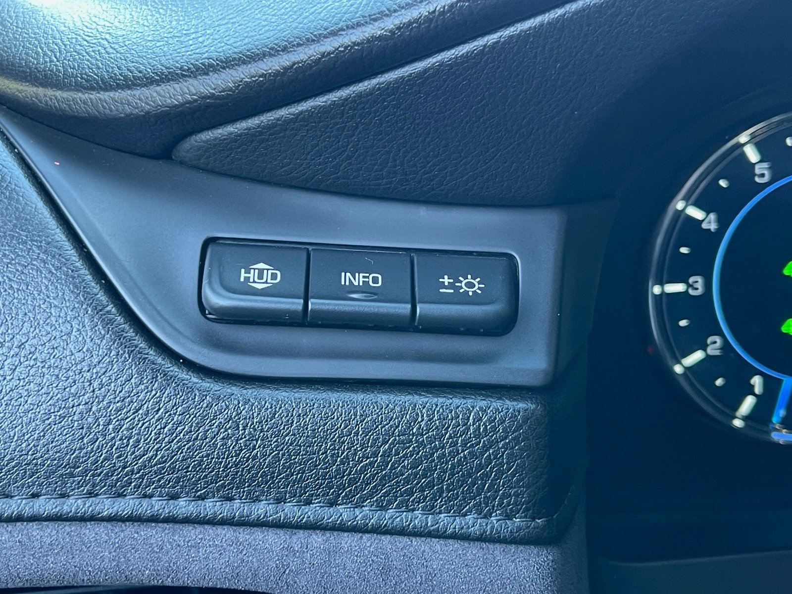 Used 2017 Cadillac Escalade Premium Luxury image 69