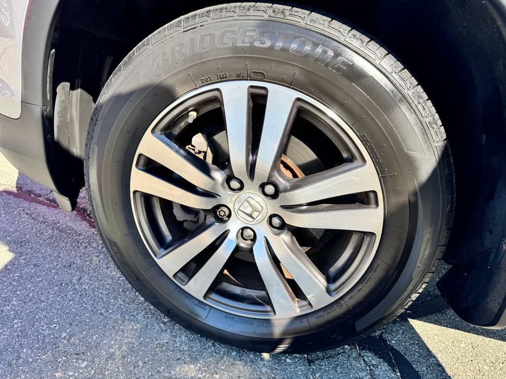 Used 2017 Honda Pilot EX image 34