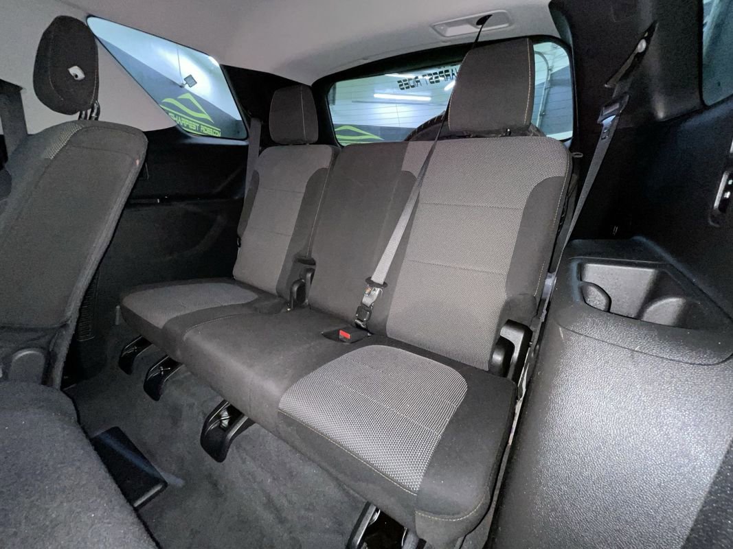 Used 2018 Chevrolet Traverse LS image 25