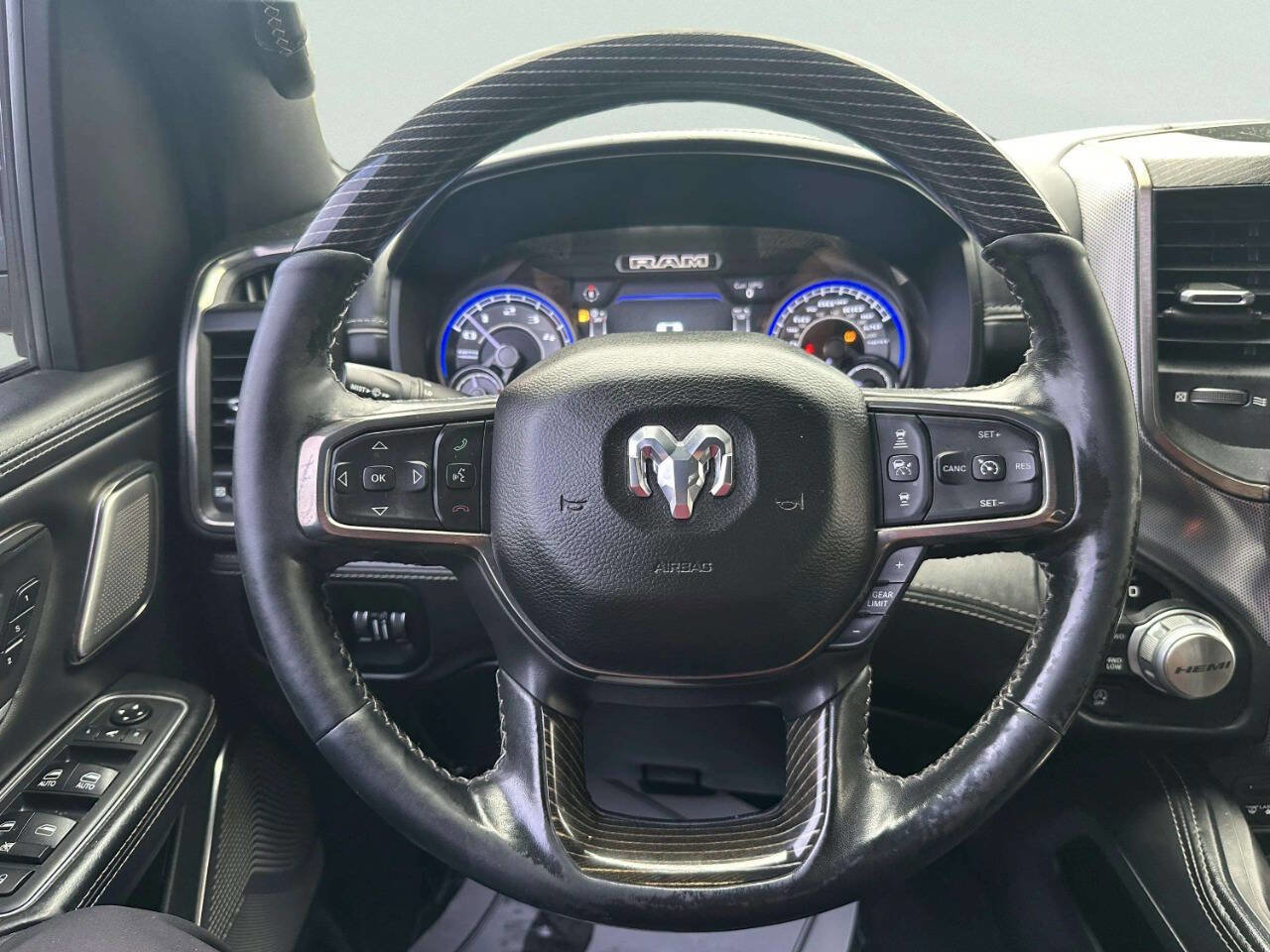Used 2019 RAM 1500 Limited AWD/4WD image 24