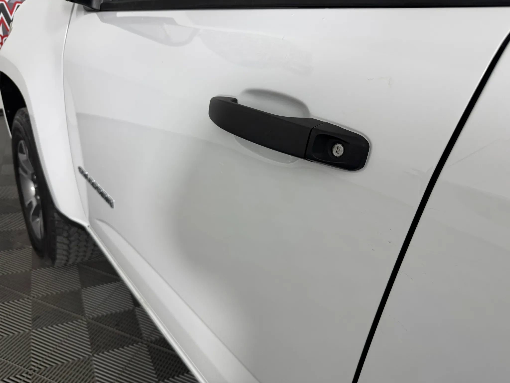 Used 2017 Chevrolet Colorado W/T RWD image 20