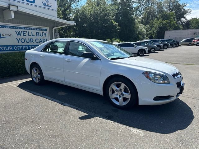Used 2012 Chevrolet Malibu LS w/ LS Uplevel Package FWD image 3