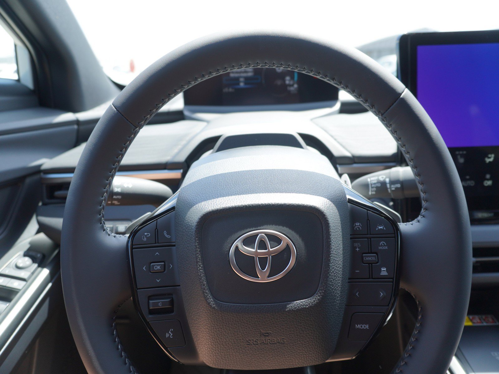 New 2026 Toyota C-HR AWD/4WD image 23