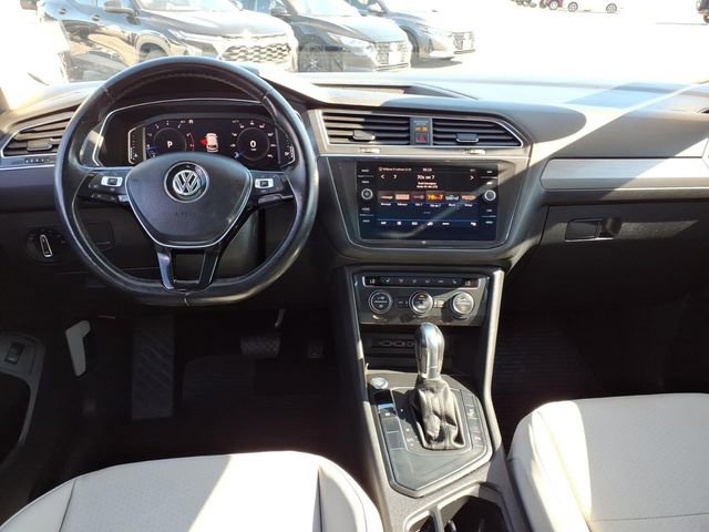 Used 2019 Volkswagen Tiguan SEL FWD image 18