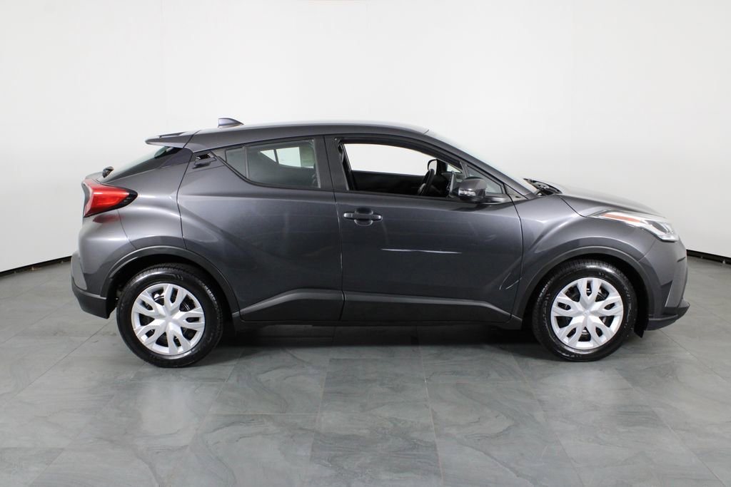 Used 2021 Toyota C-HR LE FWD image 13