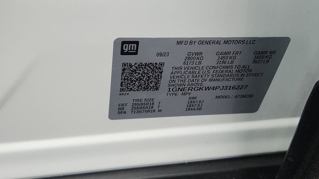 Used 2023 Chevrolet Traverse LT image 27