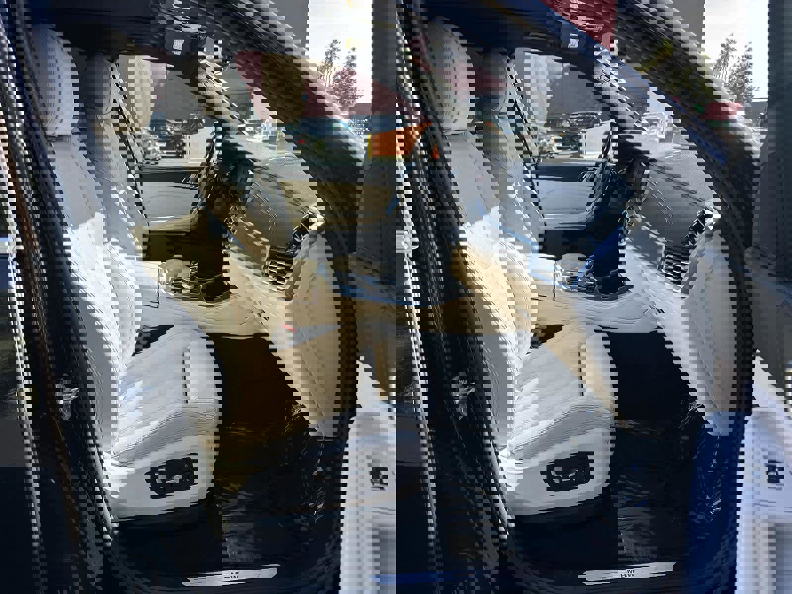 Used 2021 BMW X5 sDrive40i w/ Convenience Package image 14