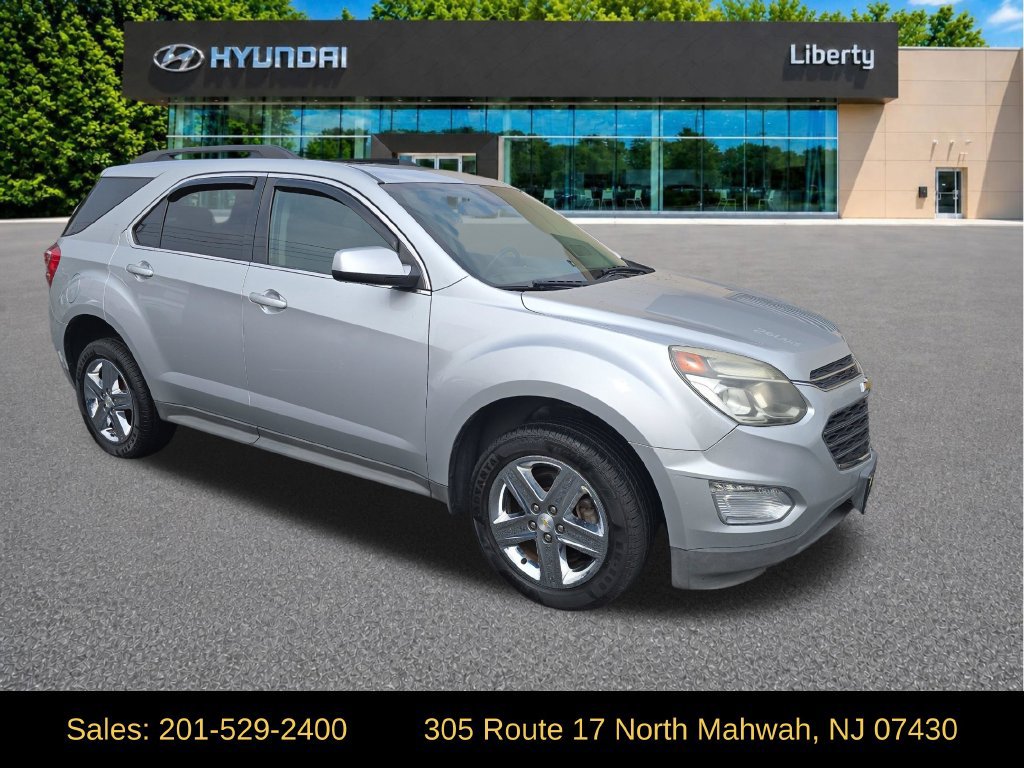 Used 2016 Chevrolet Equinox LT w/ Convenience Package AWD/4WD image 2