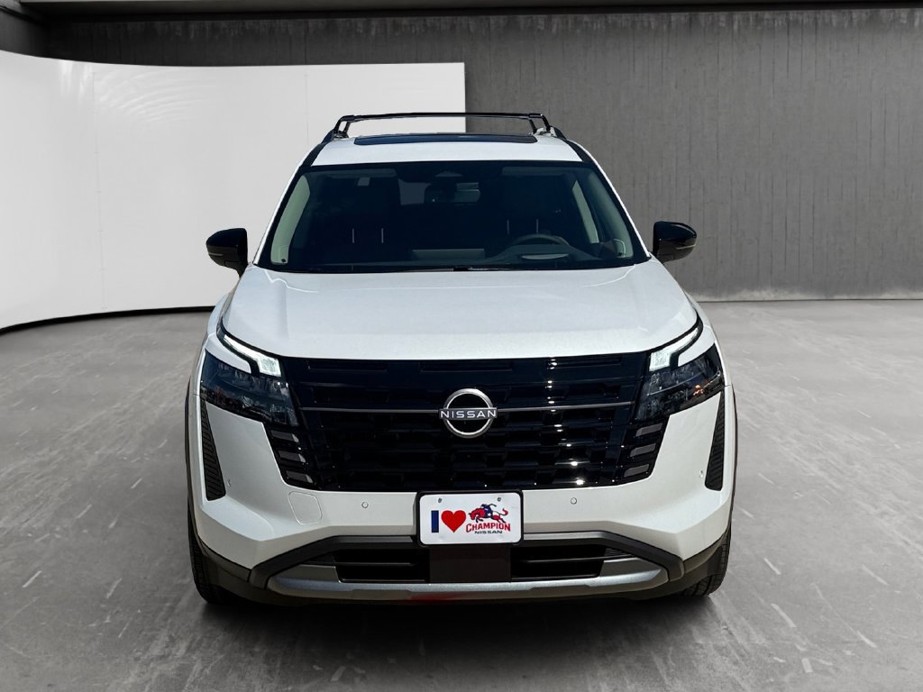 New 2026 Nissan Pathfinder Platinum FWD image 8