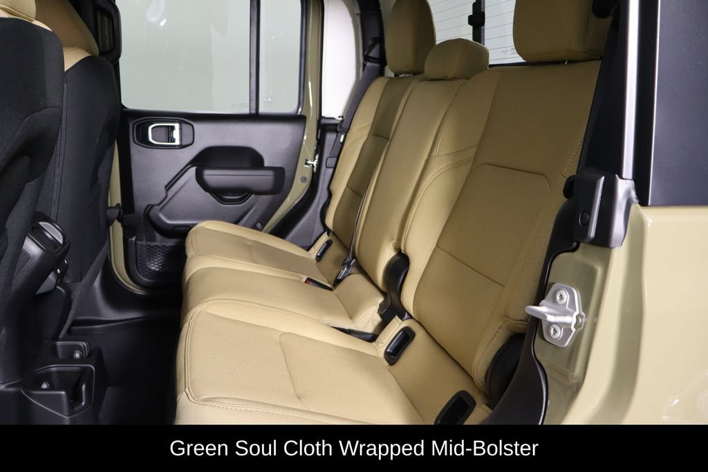 New 2026 Jeep Gladiator Willys AWD/4WD image 17