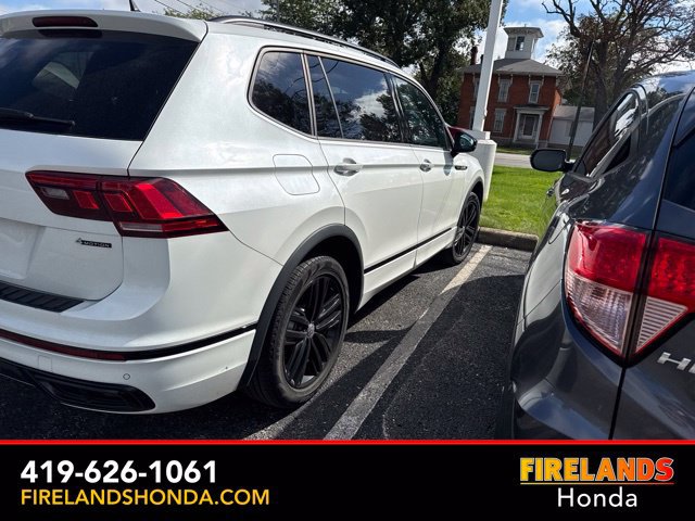 Used 2022 Volkswagen Tiguan SE R-Line AWD/4WD image 5