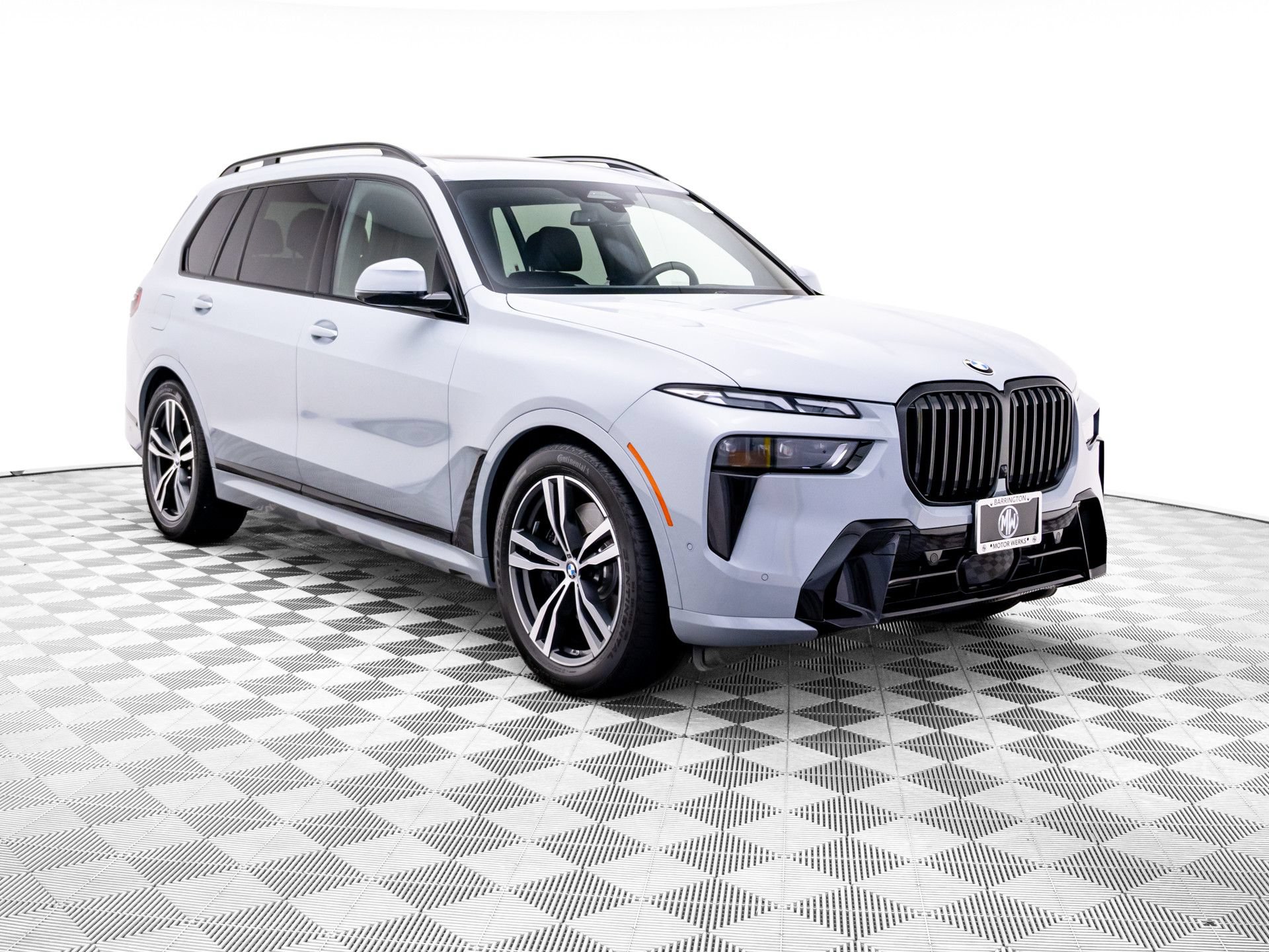 Certified 2026 BMW X7 xDrive40i w/ Executive Package AWD/4WD image 8