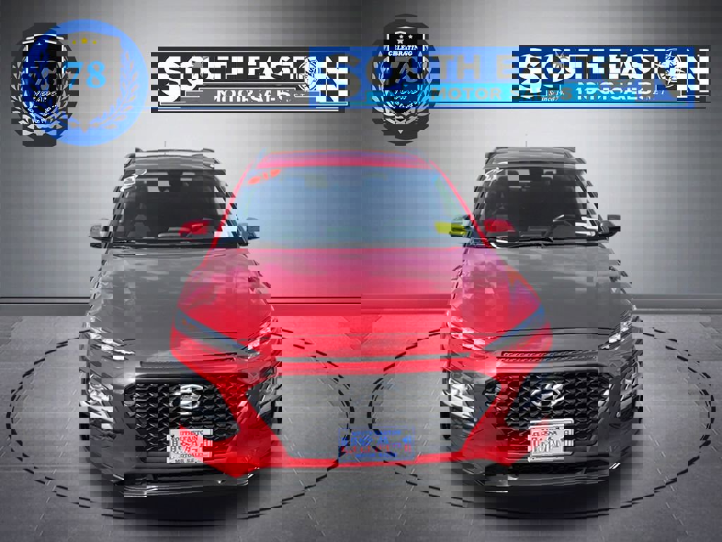 Used 2021 Hyundai Kona SEL image 3