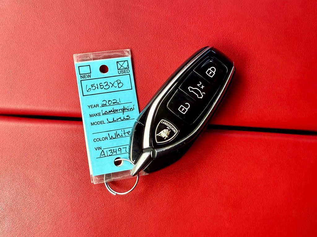 Used 2021 Lamborghini Urus image 68