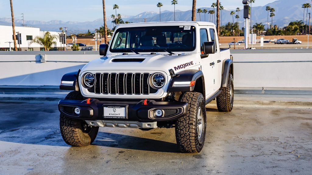 New 2026 Jeep Gladiator Mojave image 4