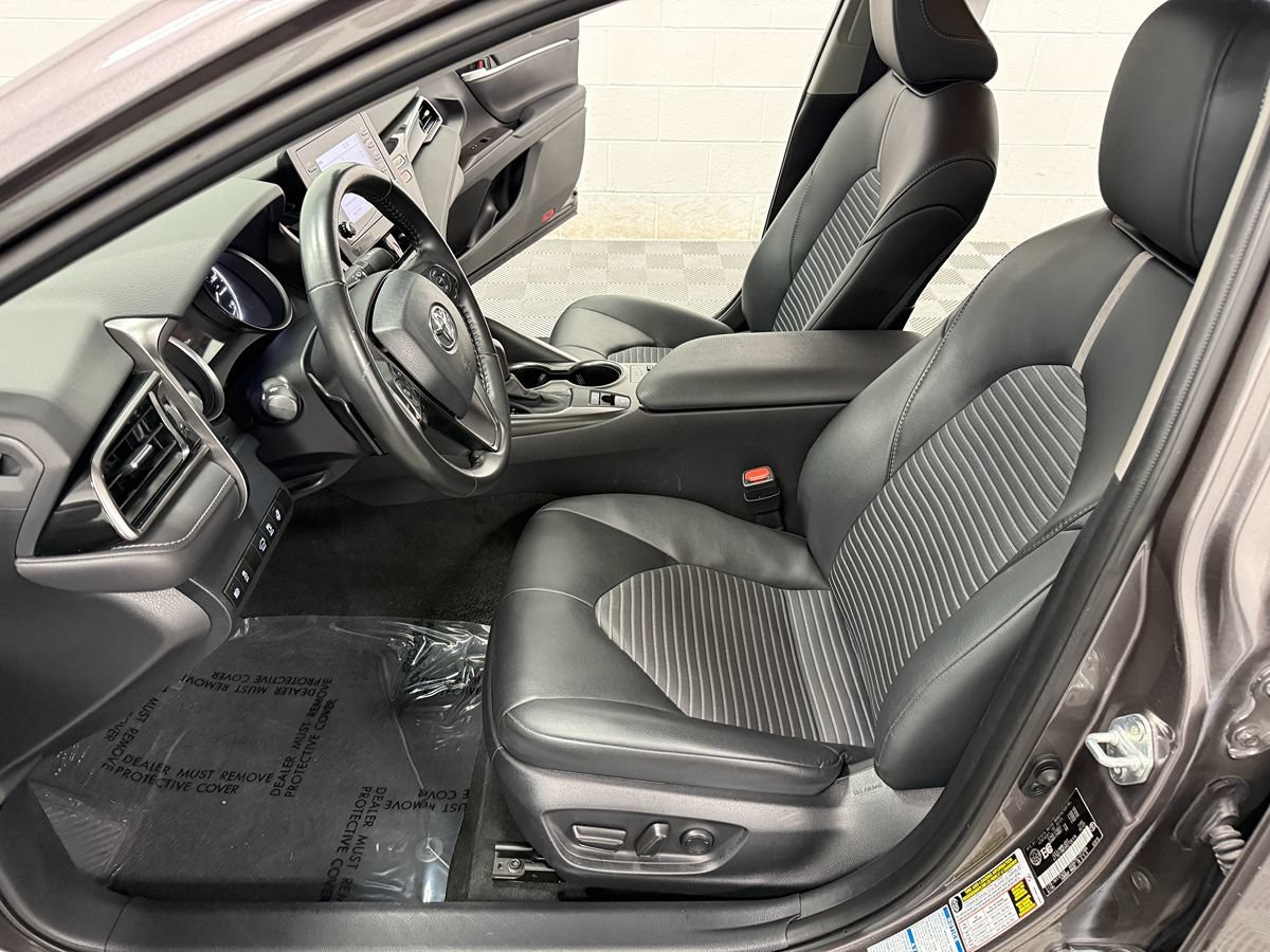 Used 2024 Toyota Camry SE AWD/4WD image 10