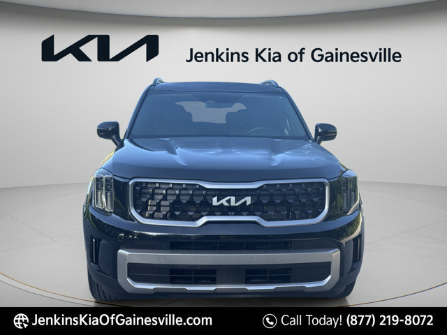 Used 2023 Kia Telluride EX X-Line AWD/4WD image 2