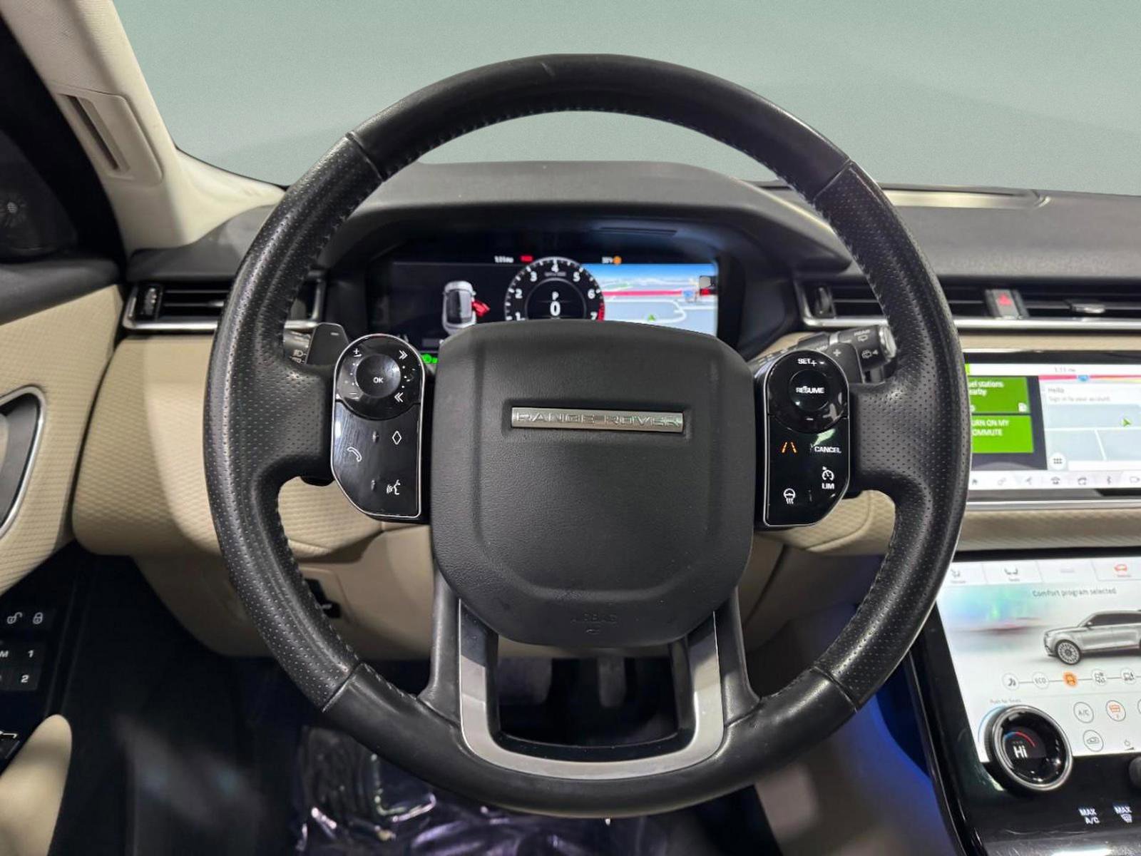 Used 2019 Land Rover Range Rover Velar S image 14