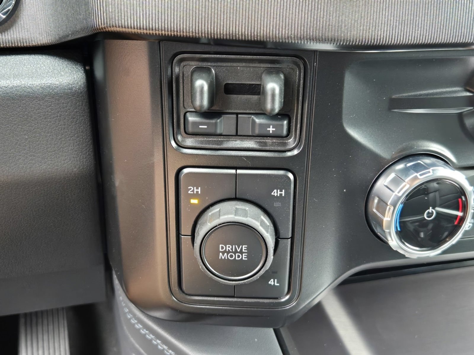 New 2026 Ford F350 Platinum AWD/4WD image 11